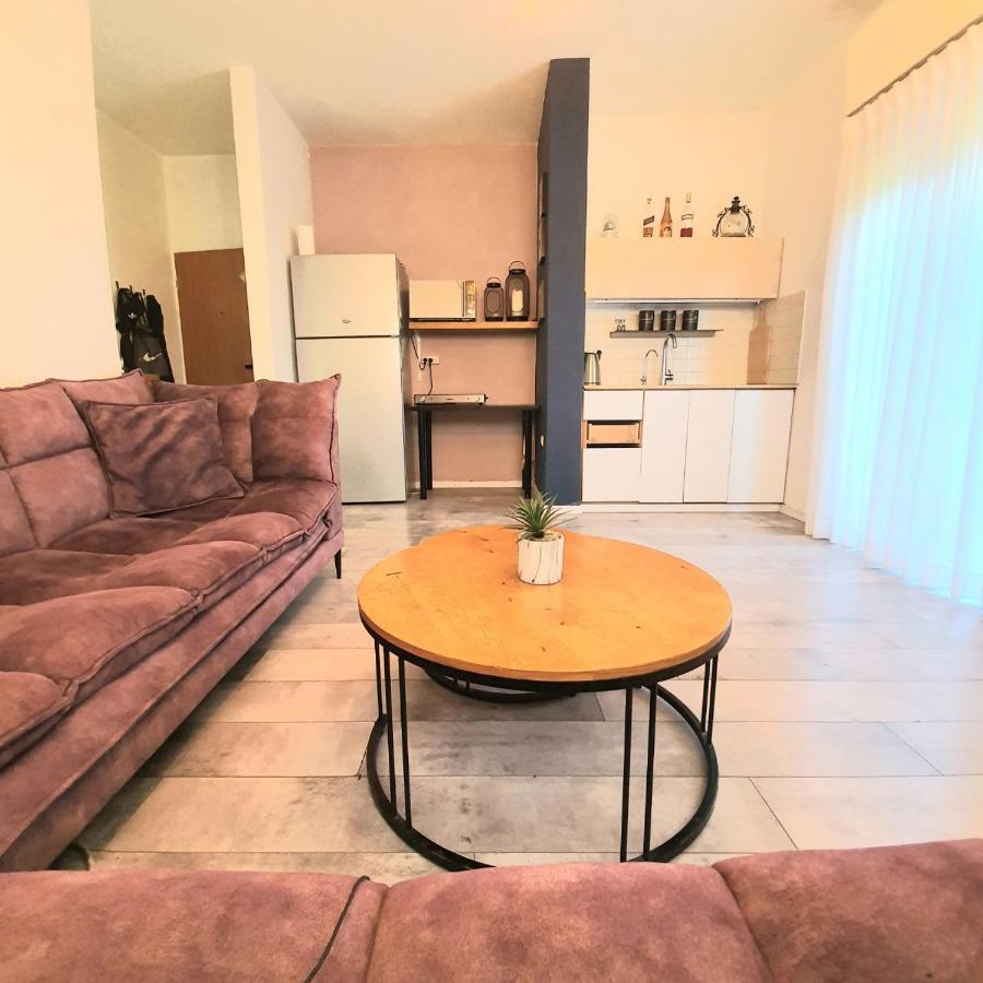 Premium 1Bd Apartment Near The Beach W/Balcony Tel Aviv Eksteriør bilde